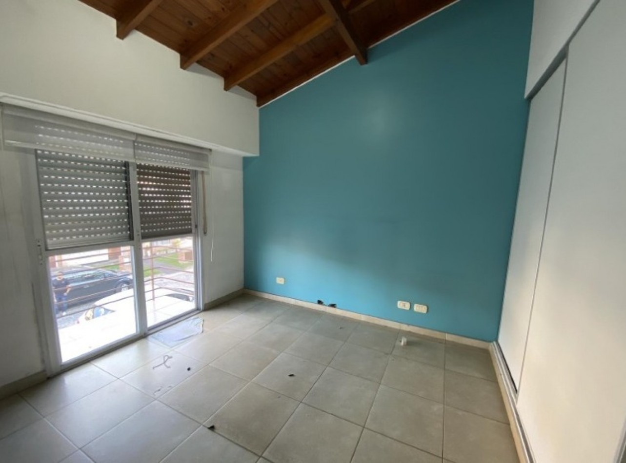 VENTA APTO CREDITO DUPLEX COCHERA Y PATIO SAN MIGUEL