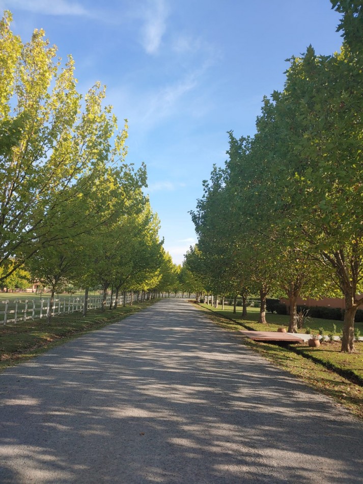 VENTA LOTE HARAS DEL SOL PILAR BARRIO CERRADO