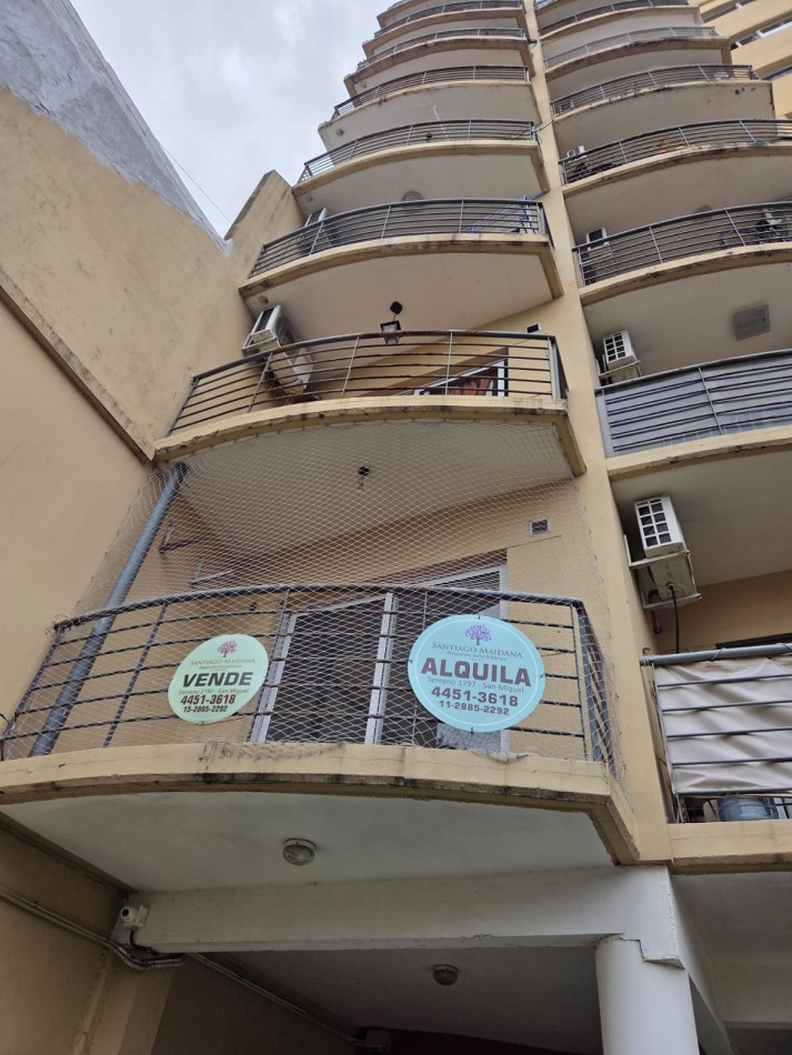 VENTA APTO CREDITO MONOAMBIENTE CON BALCON