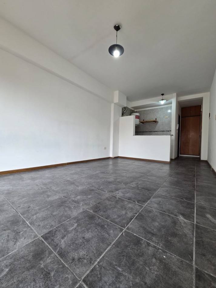 VENTA APTO CREDITO MONOAMBIENTE CON BALCON