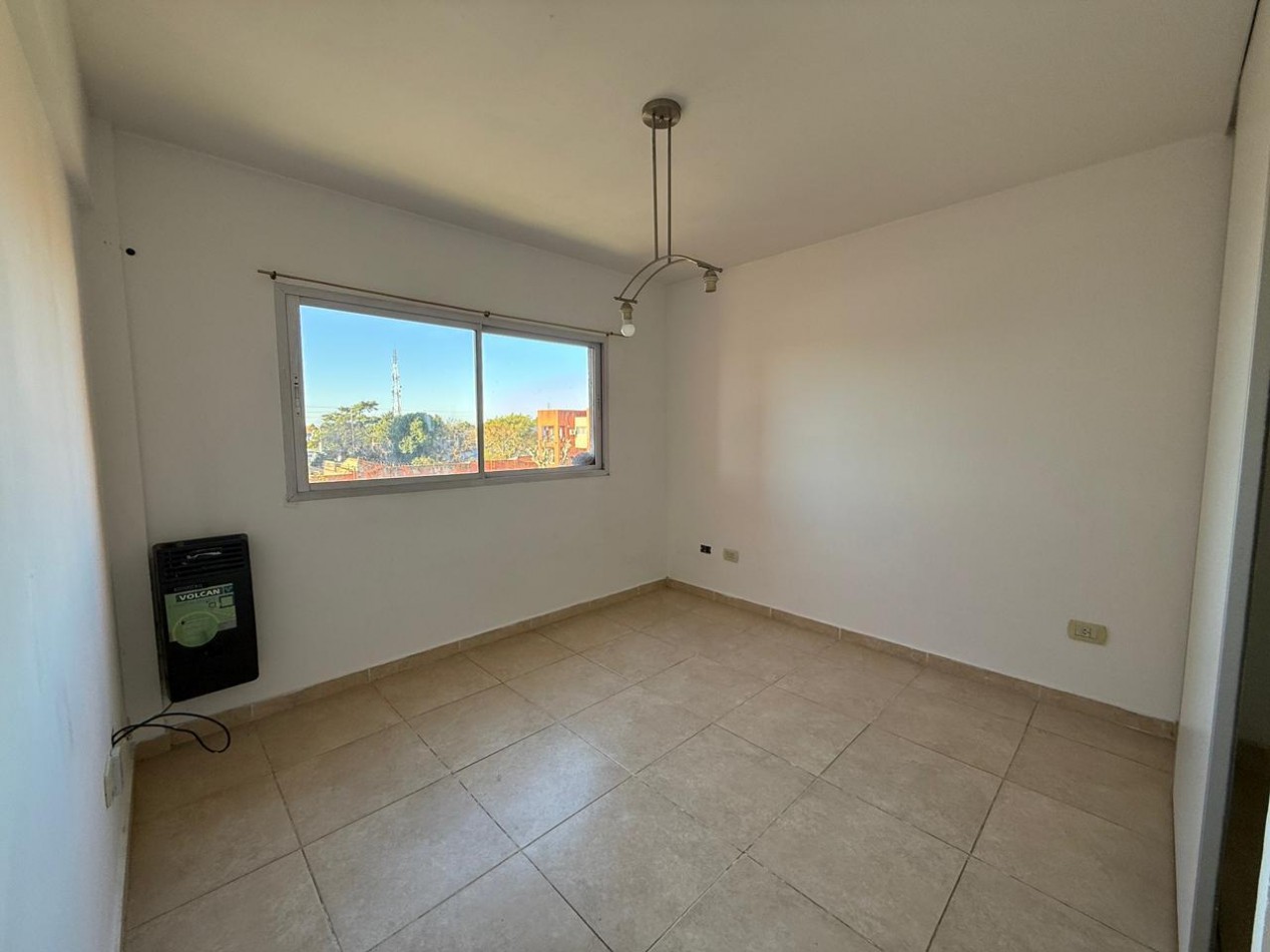 ALQUILER DOS AMBIENTES CON BALCON Y COCHERA SAN MIGUEL CENTRO