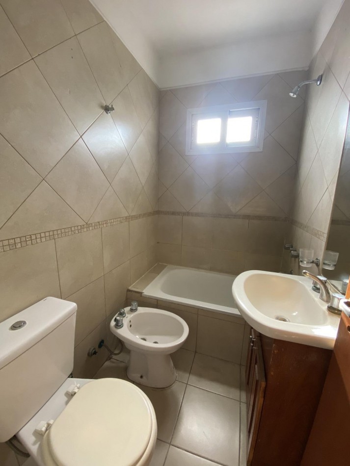 VENTA APTO CREDITO DOS AMBIENTES BALCON COCHERA MUÑIZ