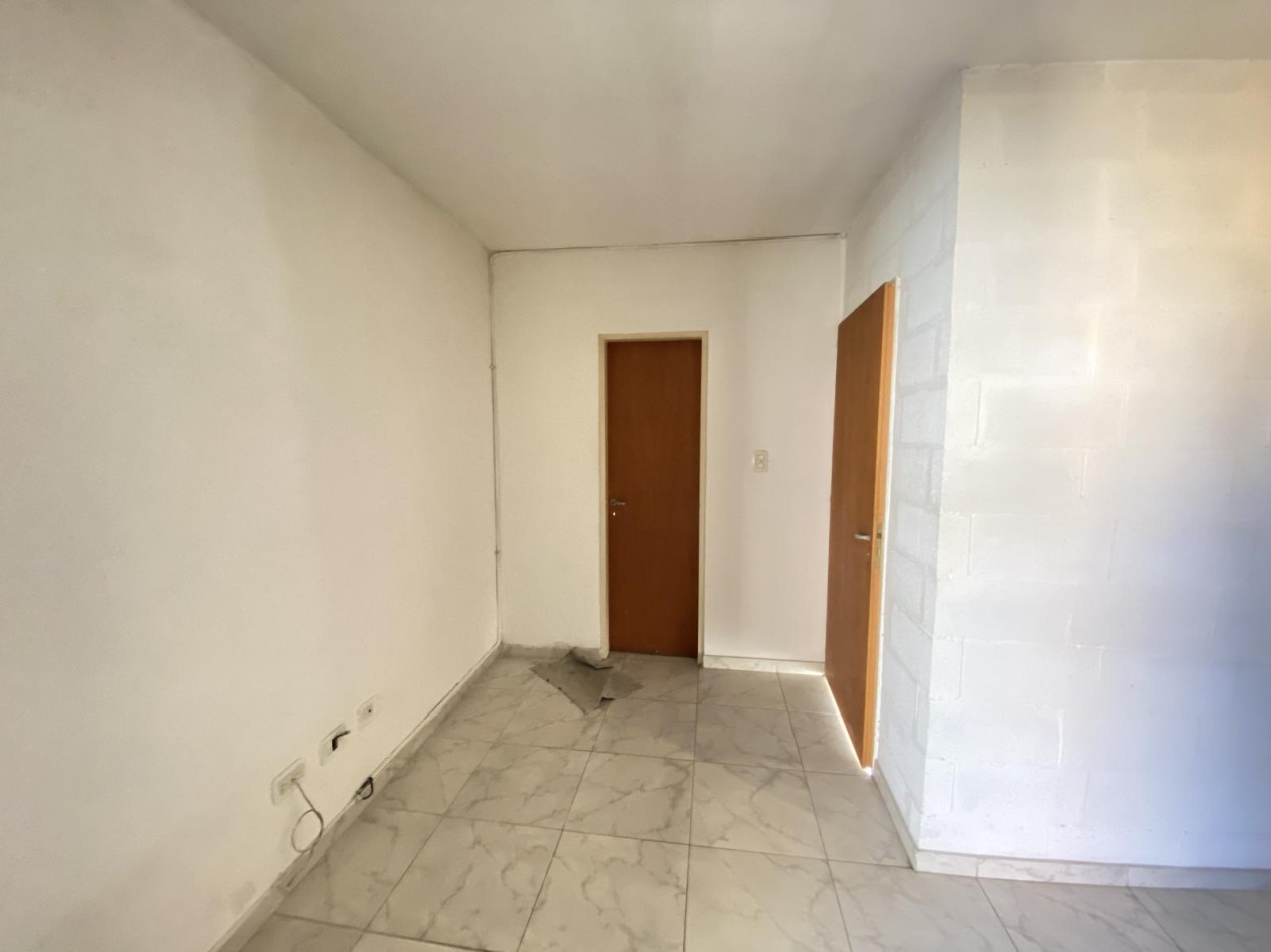 VENTA APTO CREDITO DOS AMBIENTES BALCON COCHERA MUÑIZ