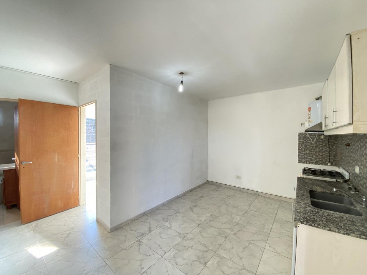 VENTA APTO CREDITO DOS AMBIENTES BALCON COCHERA MUÑIZ