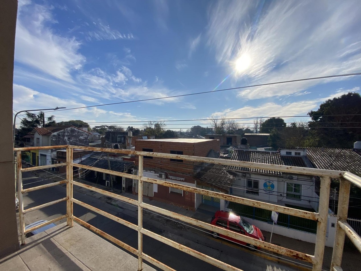 VENTA APTO CREDITO DOS AMBIENTES BALCON COCHERA MUÑIZ