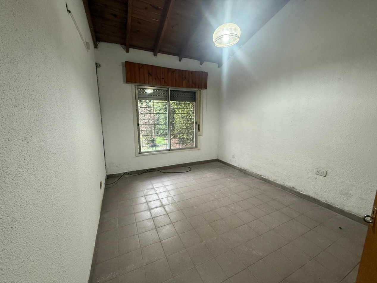 VENTA CASA A REFACCIONAR BELLA VISTA