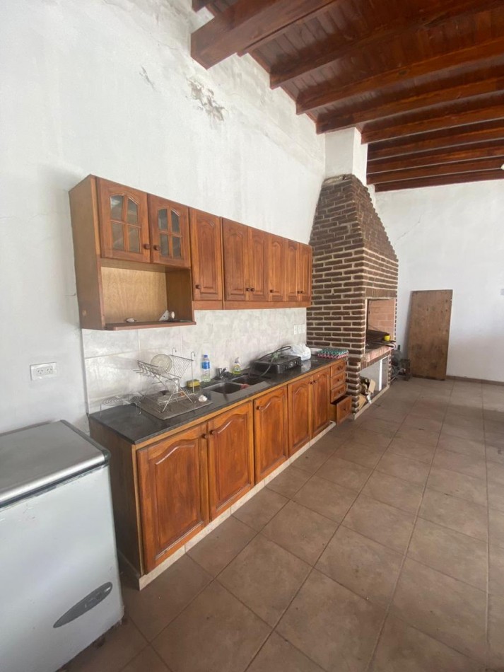 VENTA CASA CON PARQUE SAN MIGUEL