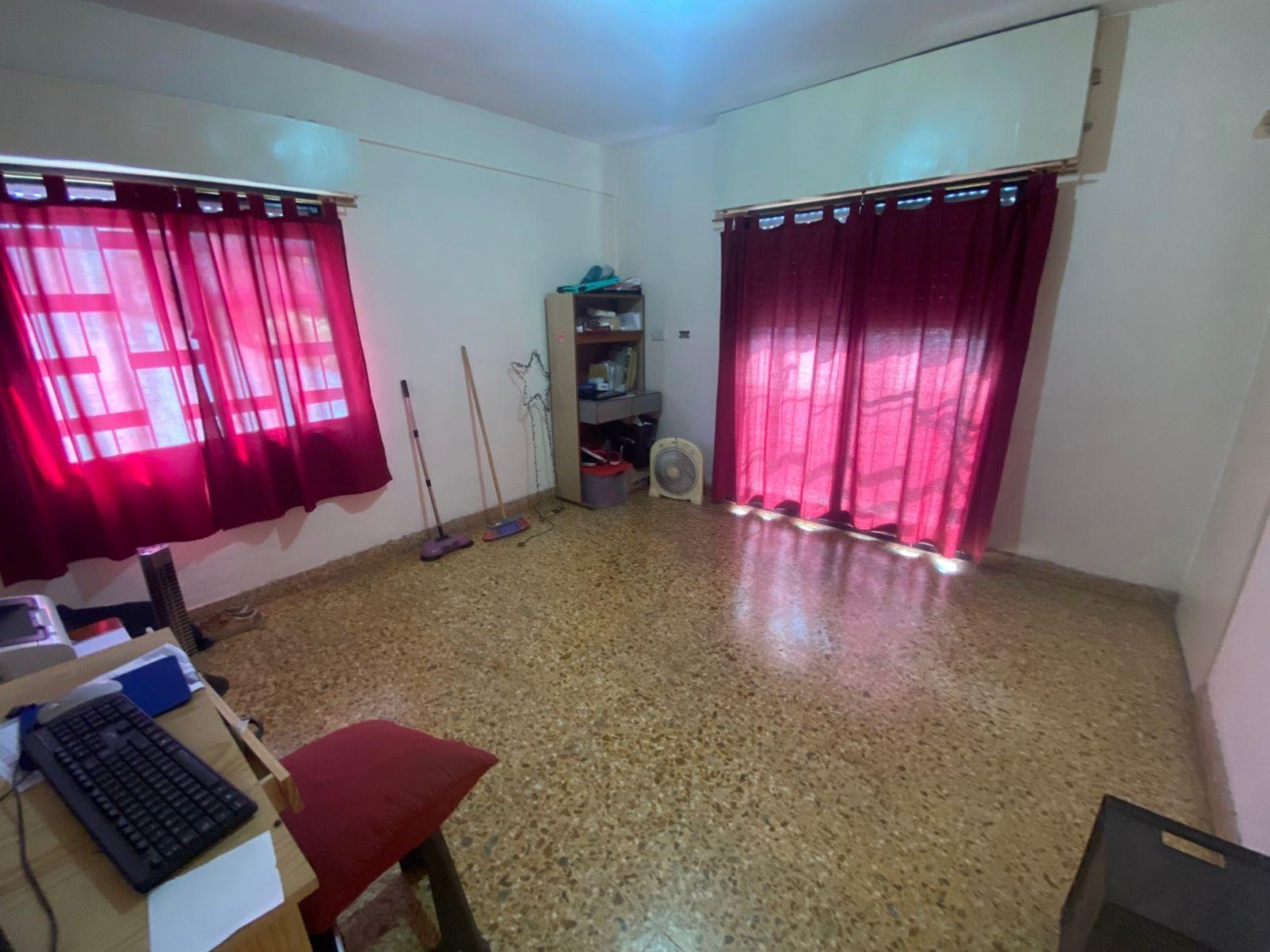 VENTA CASA CON PARQUE SAN MIGUEL