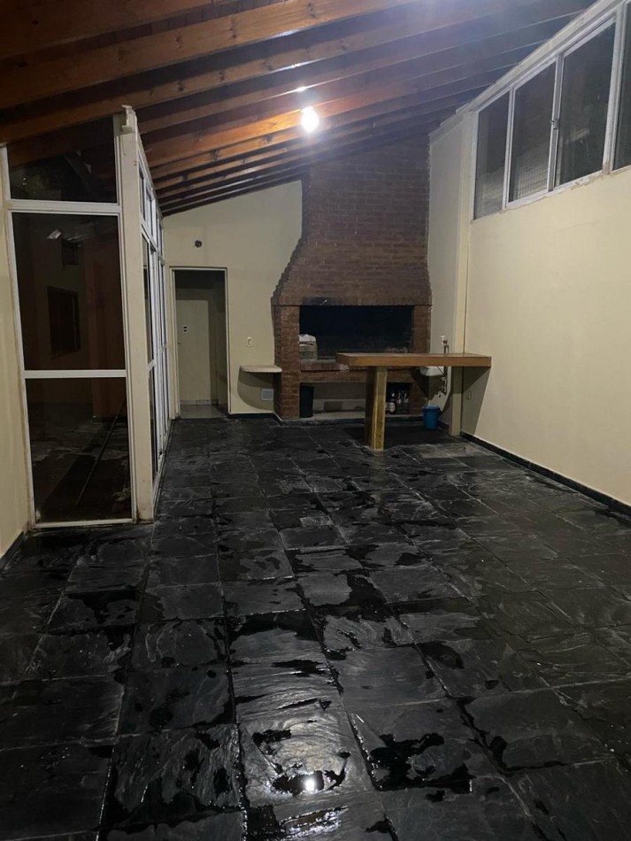 VENTA CASA CUATRO AMBIENTES JOSE C PAZ