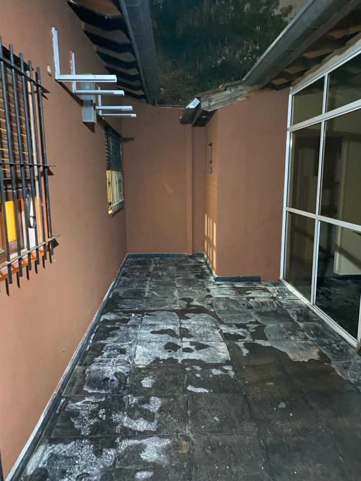 VENTA CASA CUATRO AMBIENTES JOSE C PAZ