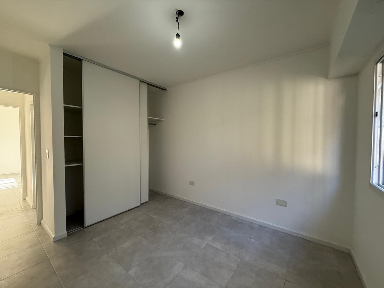 APTO CREDITO TRES AMBIENTES PATIO JARDIN COCHERA MUÑIZ