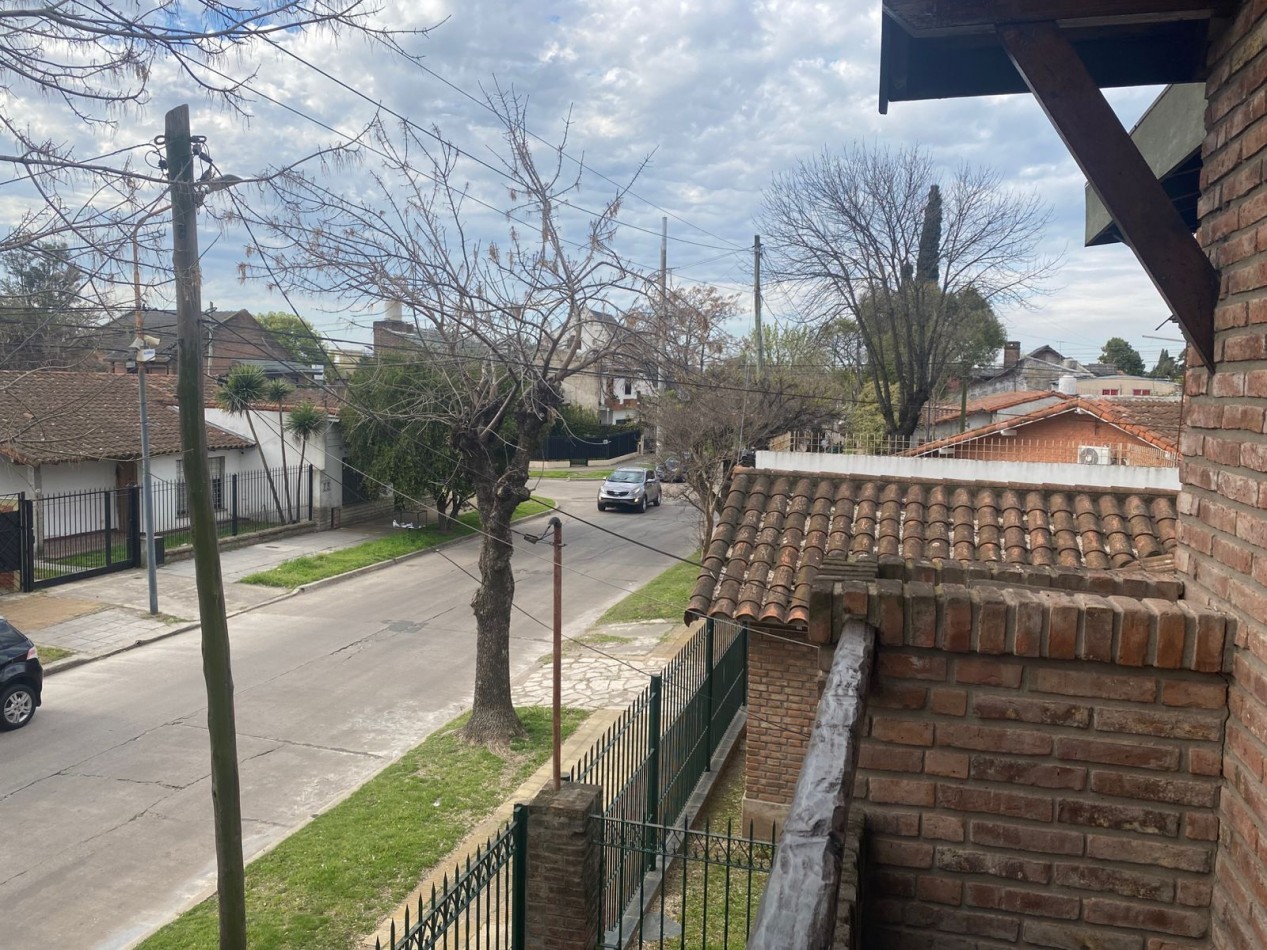 VENTA APTO CREDITO CASA SEIS AMBIENTES PARQUE PILETA SAN MIGUEL CENTRO