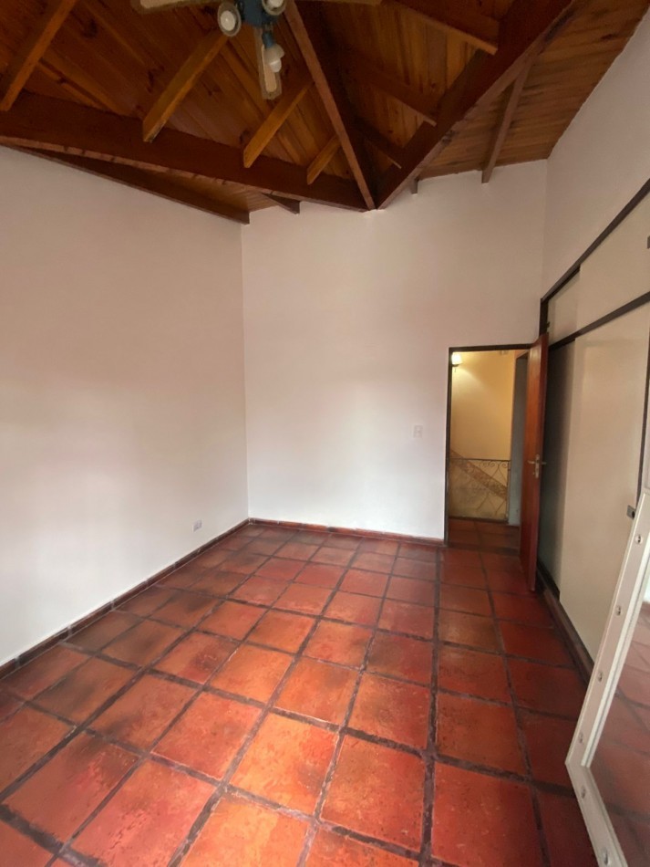 VENTA APTO CREDITO CASA SEIS AMBIENTES PARQUE PILETA SAN MIGUEL CENTRO