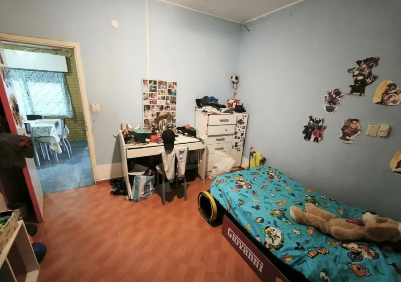 VENTA CASA TRES AMBIENTES CON PATIO COCHERA    JOSE C PAZ