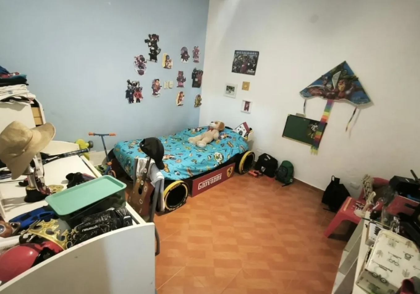 VENTA CASA TRES AMBIENTES CON PATIO COCHERA    JOSE C PAZ