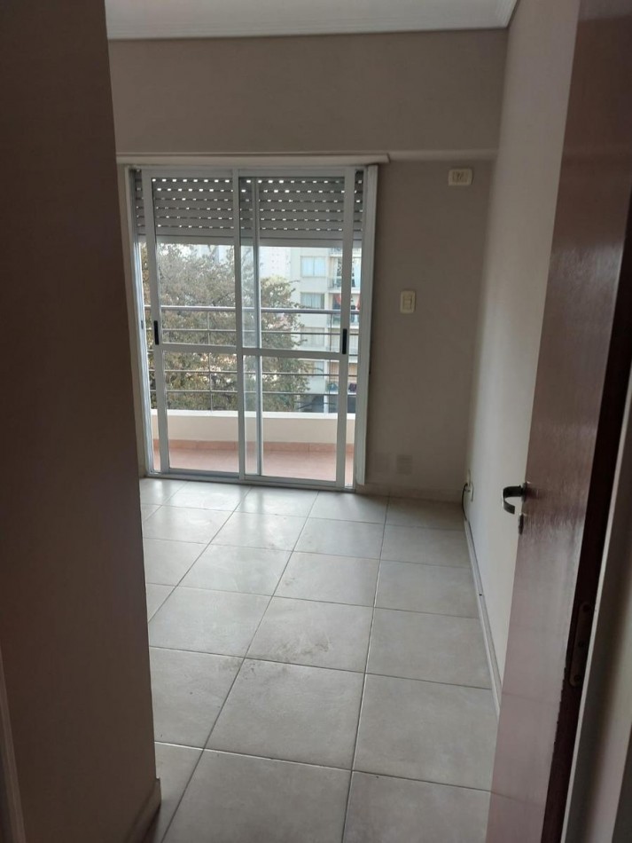 VENTA APTO CREDITO DOS AMBIENTES BALCON COCHERA SAN MIGUEL