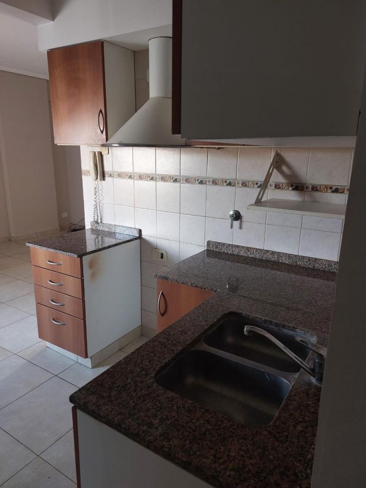 VENTA APTO CREDITO DOS AMBIENTES BALCON COCHERA SAN MIGUEL