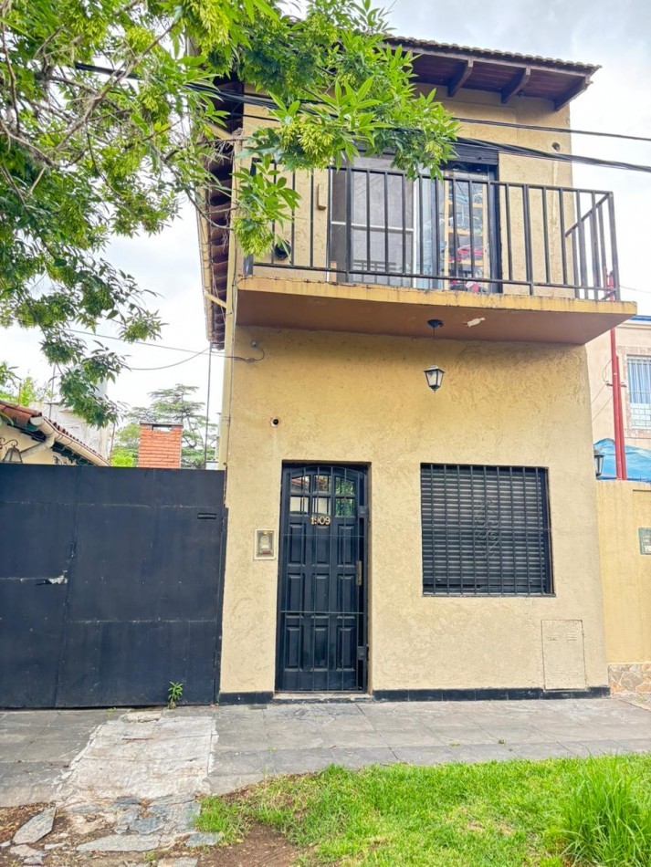 VENTA DUPLEX PH TRES AMBIENTES COCHERA BELLA VISTA