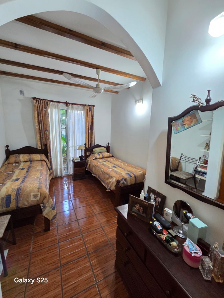 VENTA APTO CREDITO TRES AMBIENTES COCHERA JARDIN PATIO PILETA MUÑIZ SAN MIGUEL