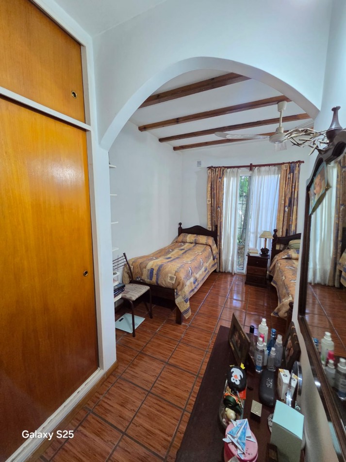 VENTA APTO CREDITO TRES AMBIENTES COCHERA JARDIN PATIO PILETA MUÑIZ SAN MIGUEL