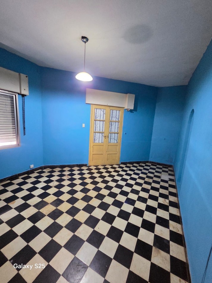 VENTA CASA CON LOCAL APTO CREDITO JOSE C PAZ