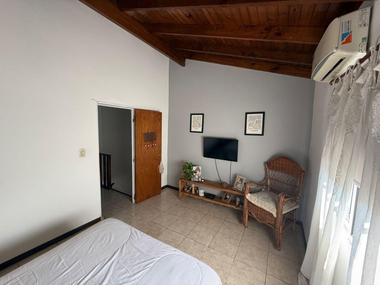 VENTA DUPLEX TRES AMBIENTES JARDIN COCHERA JOSE C PAZ