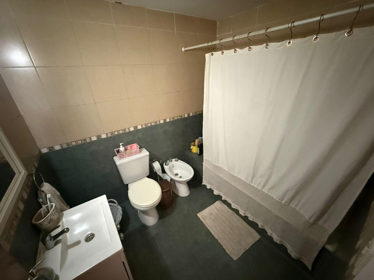 VENTA DUPLEX TRES AMBIENTES JARDIN COCHERA JOSE C PAZ