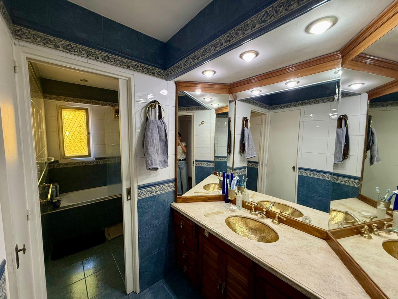 VENTA CASA CINCO AMBIENTES PILETA PARQUE COUNTRY BARRIO SAN MIGUEL DE GHISO