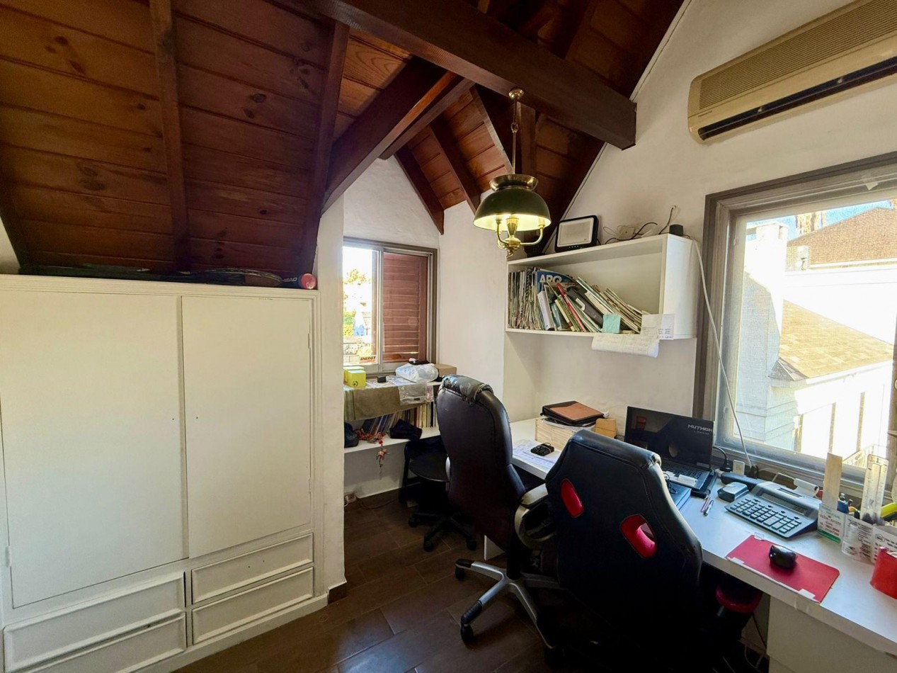 VENTA CASA CINCO AMBIENTES PILETA PARQUE COUNTRY BARRIO SAN MIGUEL DE GHISO