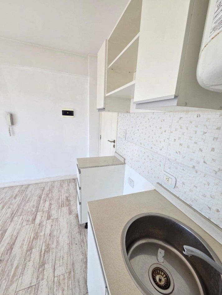 VENTA MONOAMBIENTE EN SAN MIGUEL CENTRO