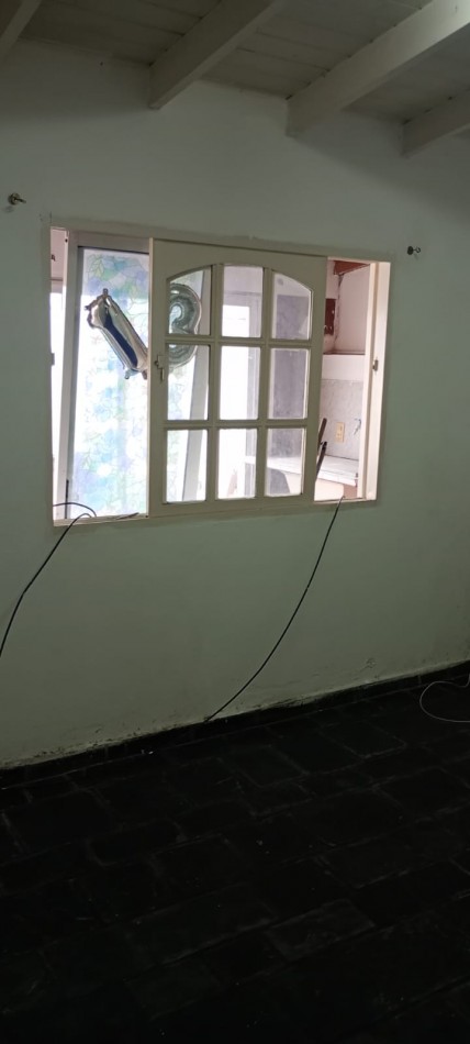 ALQUILER DEPARTAMENTO TRES AMBIENTES CON PATIO VILLA DE MAYO 