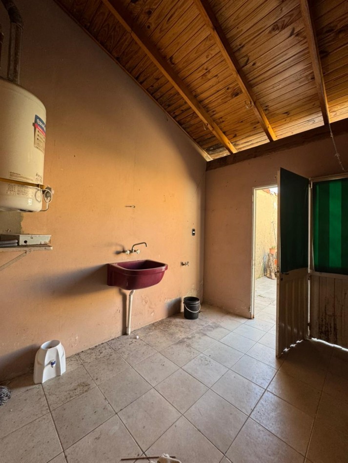 VENTA CASA RECICLAR REFACCIONAR MUÑIZ SAN MIGUEL