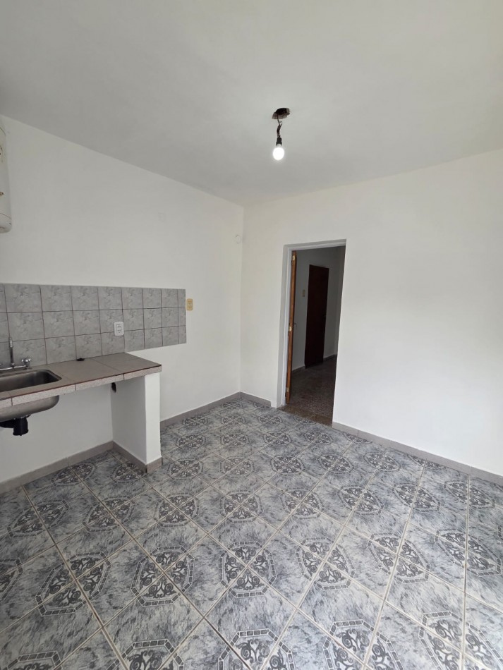 ALQUILER DOS AMBIENTES PATIO PLANTA BAJA BELLA VISTA SAN MIGUEL