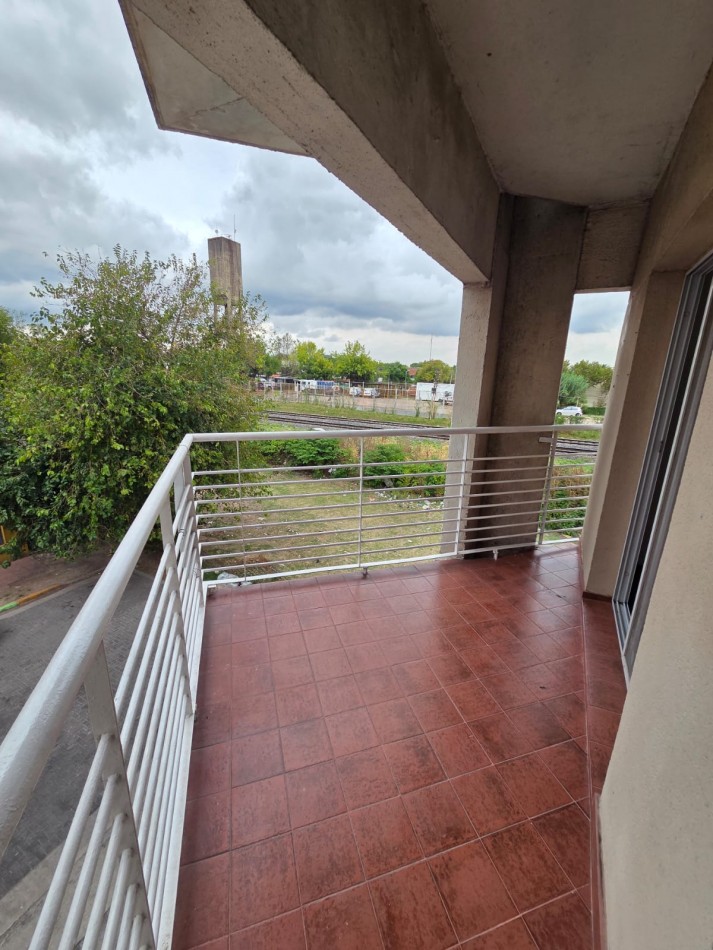 VENTA DEPARTAMENTO DOS AMBIENTES BALCON COCHERA MUÑIZ SAN MIGUEL APTO CREDITO