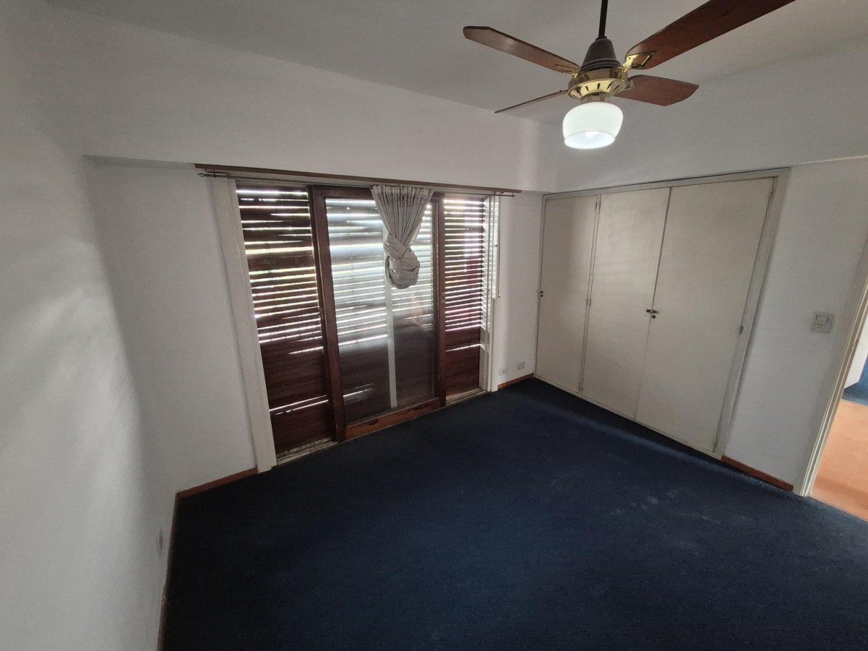 VENTA CASA CINCO AMBIENTES PARQUE COCHERA SAN MIGUEL