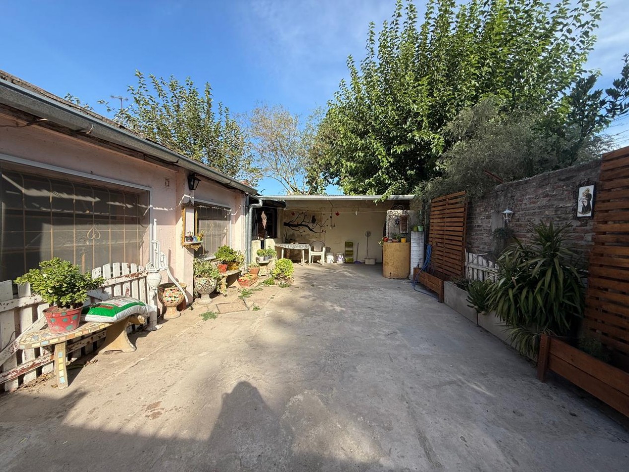 VENTA CASA TRES AMBIENTES COCHERA PATIO DEPARTAMENTO LOCAL SAN MIGUEL