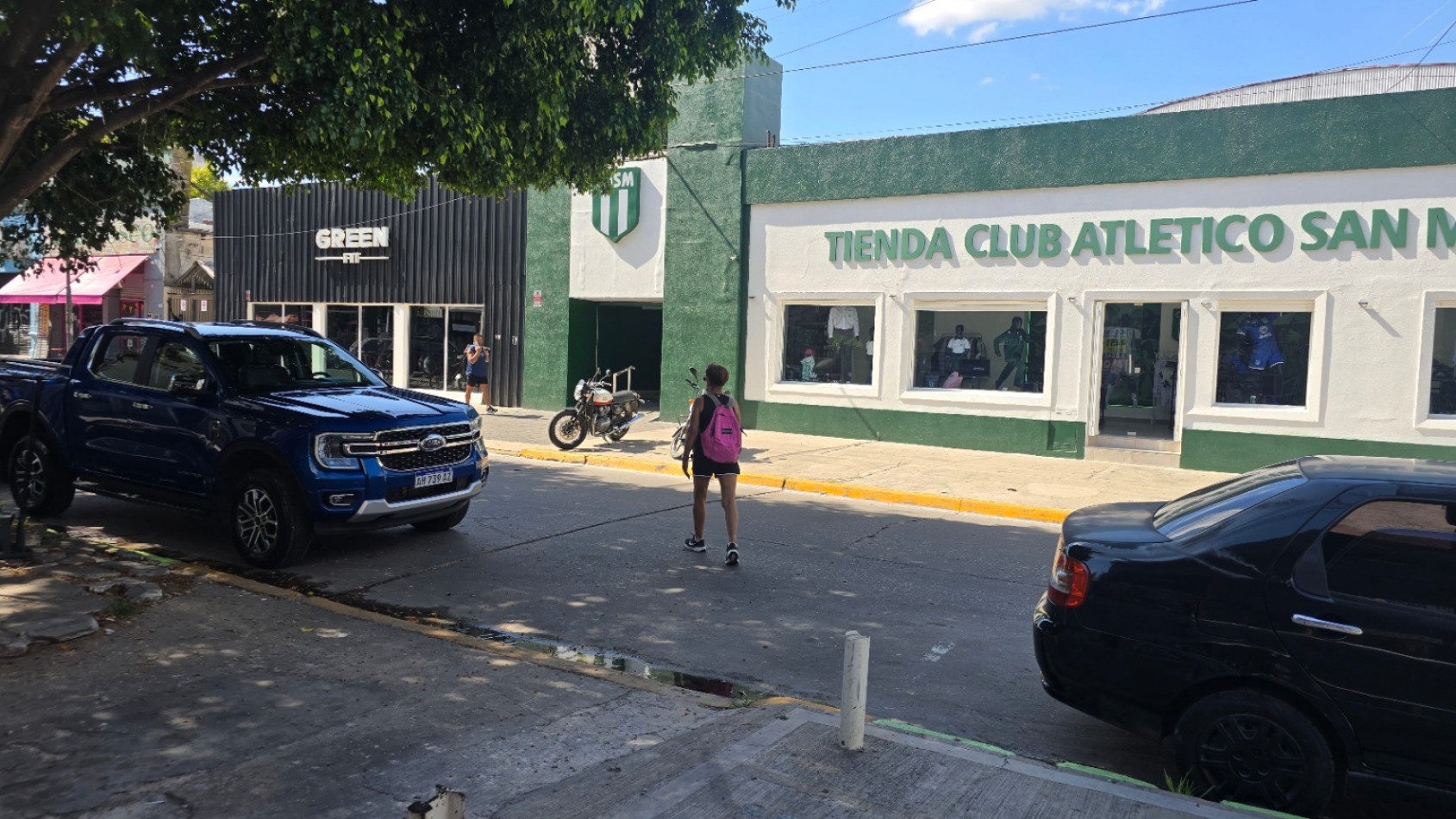 ALQUILER LOCAL DE 780M2 SAN MIGUEL CON ESTACIONAMIENTO COCHERA 