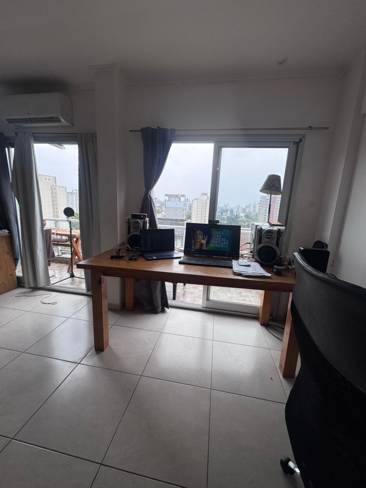 VENTA MONOAMBIENTE AMPLIO BALCON SAN MIGUEL CENTRO