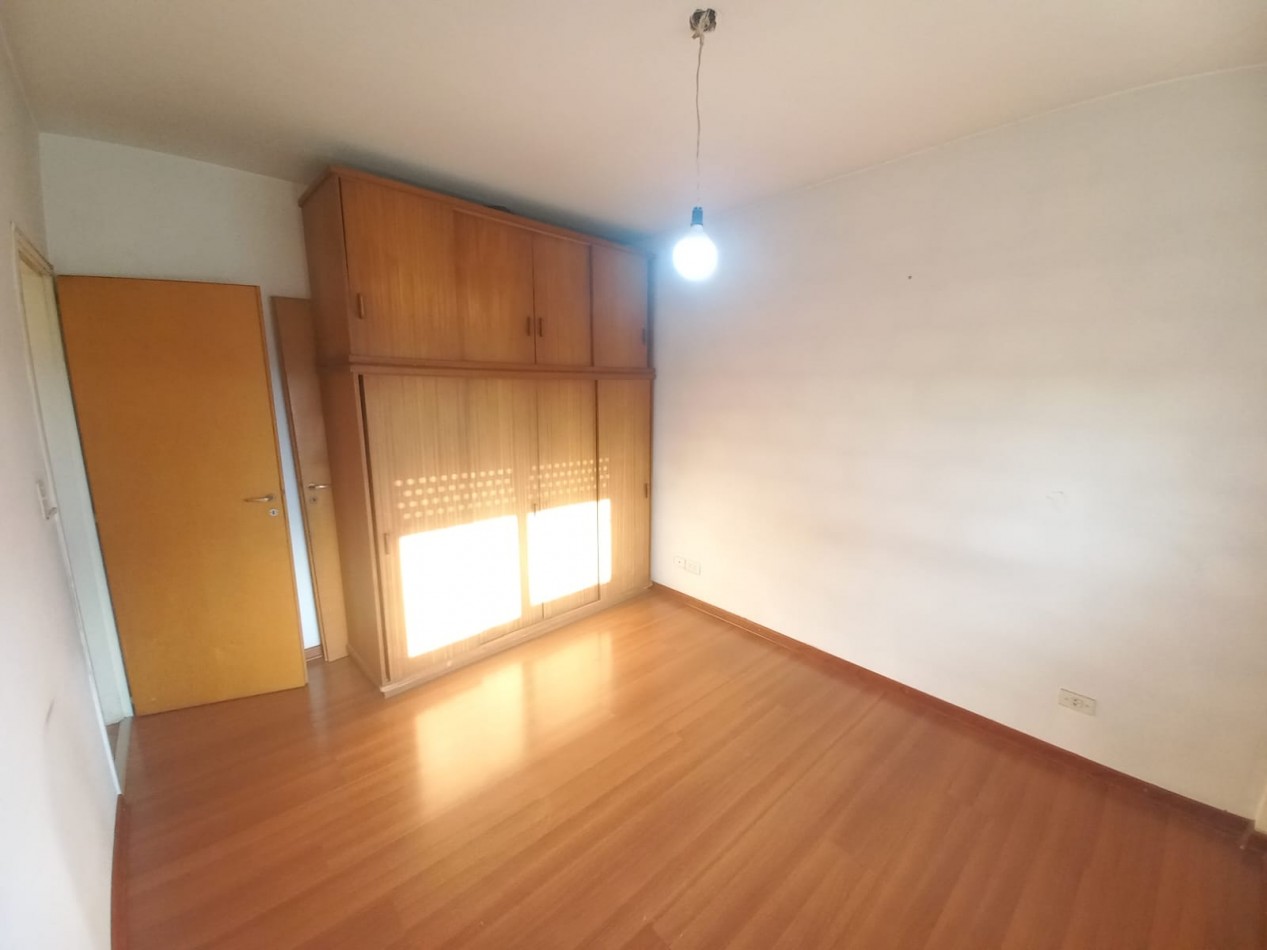 VENTA TRES AMBIENTES CON BALCON COCHERA MUÑIZ SAN MIGUEL