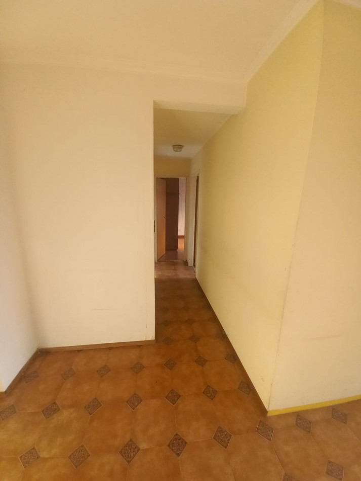 VENTA TRES AMBIENTES CON BALCON COCHERA MUÑIZ SAN MIGUEL
