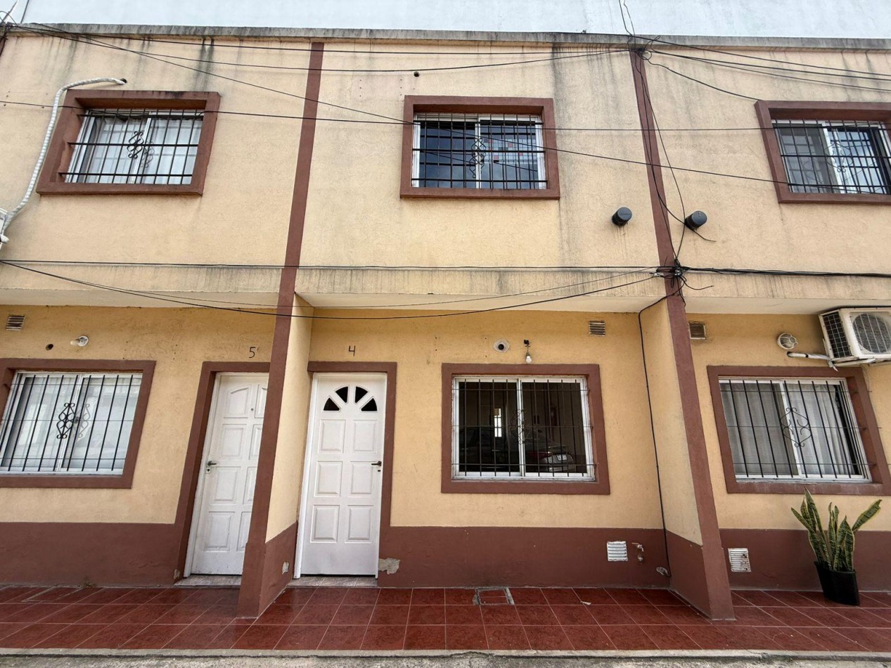 ALQUILER DUPLEX TRES AMBIENTES SAN MIGUEL COCHERA PATIO