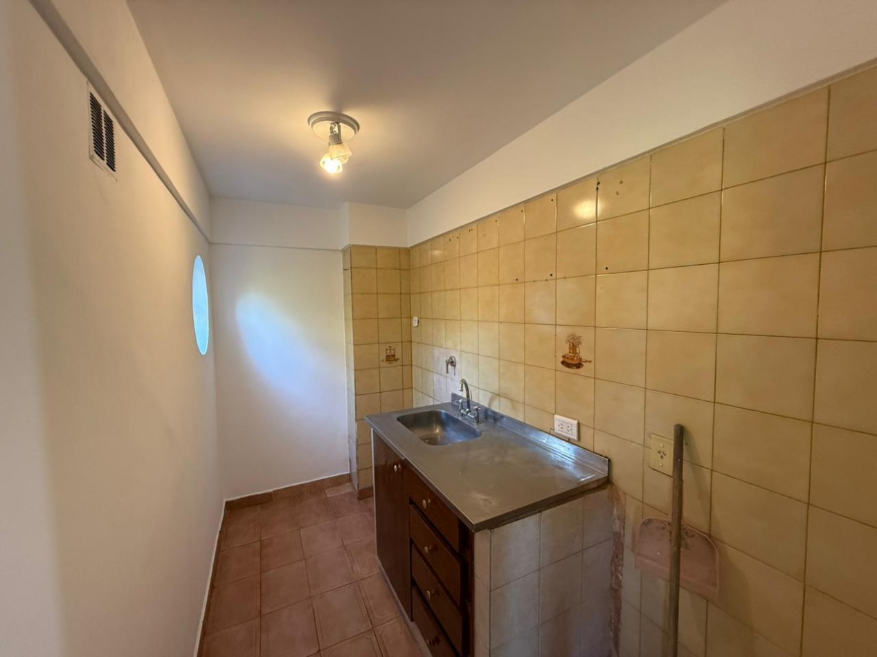 VENTA TRES AMBIENTES CON BALCON SAN MIGUEL CENTRO