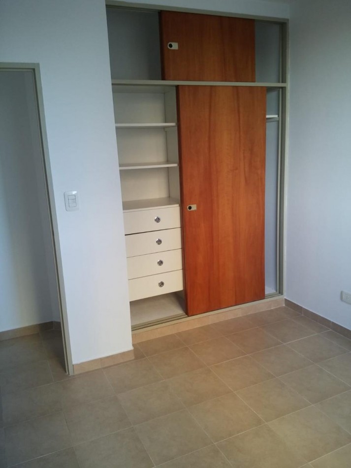 ALQUILER DOS AMBIENTES SAN MIGUEL MUÑIZ CON BALCON