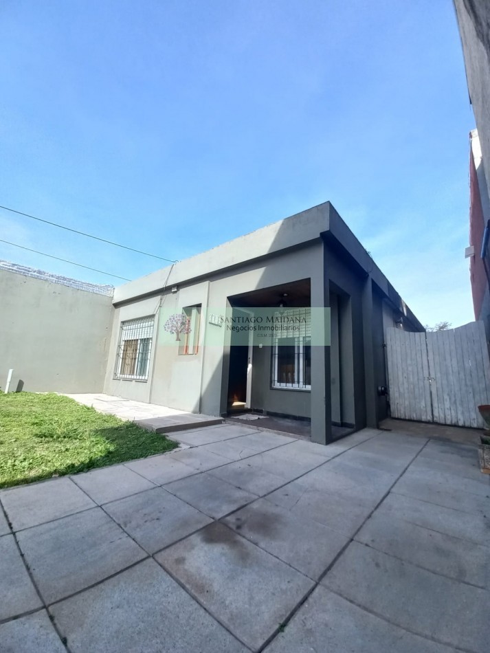 VENTA CASA TRES AMBIENTES COCHERA PARQUE SAN MIGUEL