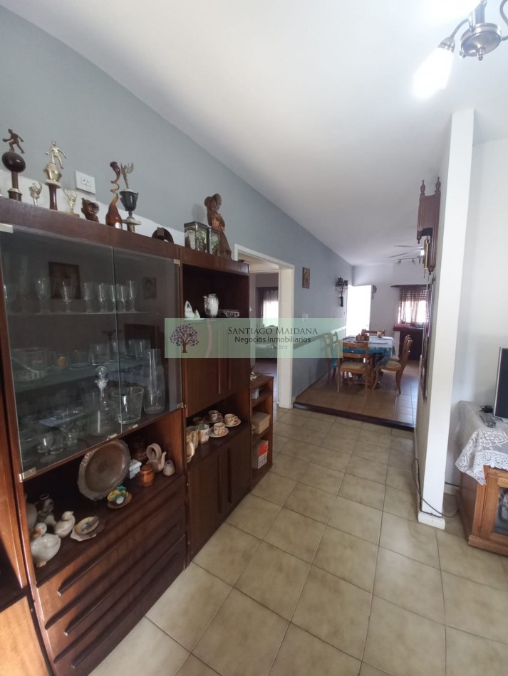VENTA CASA TRES AMBIENTES COCHERA PARQUE SAN MIGUEL