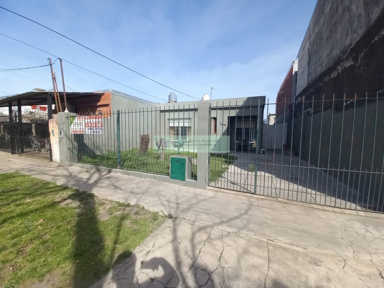 VENTA CASA TRES AMBIENTES COCHERA PARQUE SAN MIGUEL