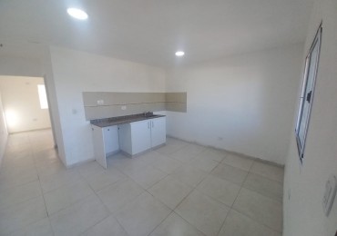 ALQUILER DOS AMBIENTES CON PATIO EN SAN MIGUEL